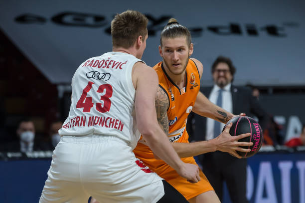 卢克巴吉奥 卢克巴吉奥