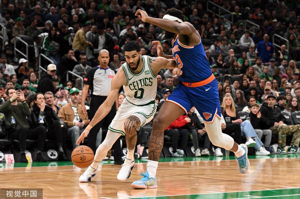 仅展现了樊 仅展现了樊